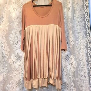 Womens Size XL Tan & Cream Fringe Blouse